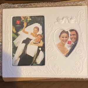 Russ white dove picture frame “wedding”